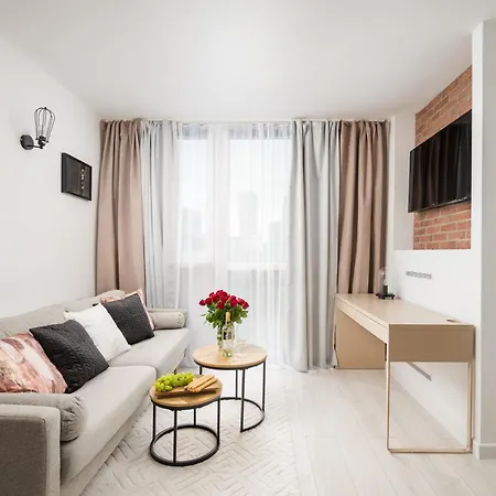 Charming 2x 1-br 950 M From Station, Bedroom & Separate Living Apartamento *