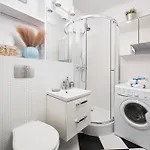 Διαμέρισμα Charming 2x 1-br 950 M From Station, Bedroom & Separate Living Βαρσοβία