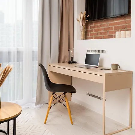 Charming 2x 1-br 950 M From Station, Bedroom & Separate Living * Βαρσοβία