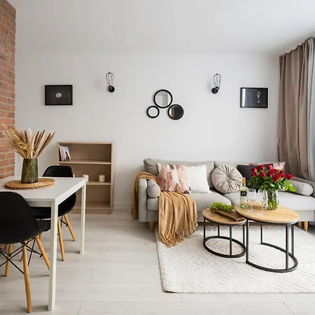 Διαμέρισμα Charming 2x 1-br 950 M From Station, Bedroom & Separate Living